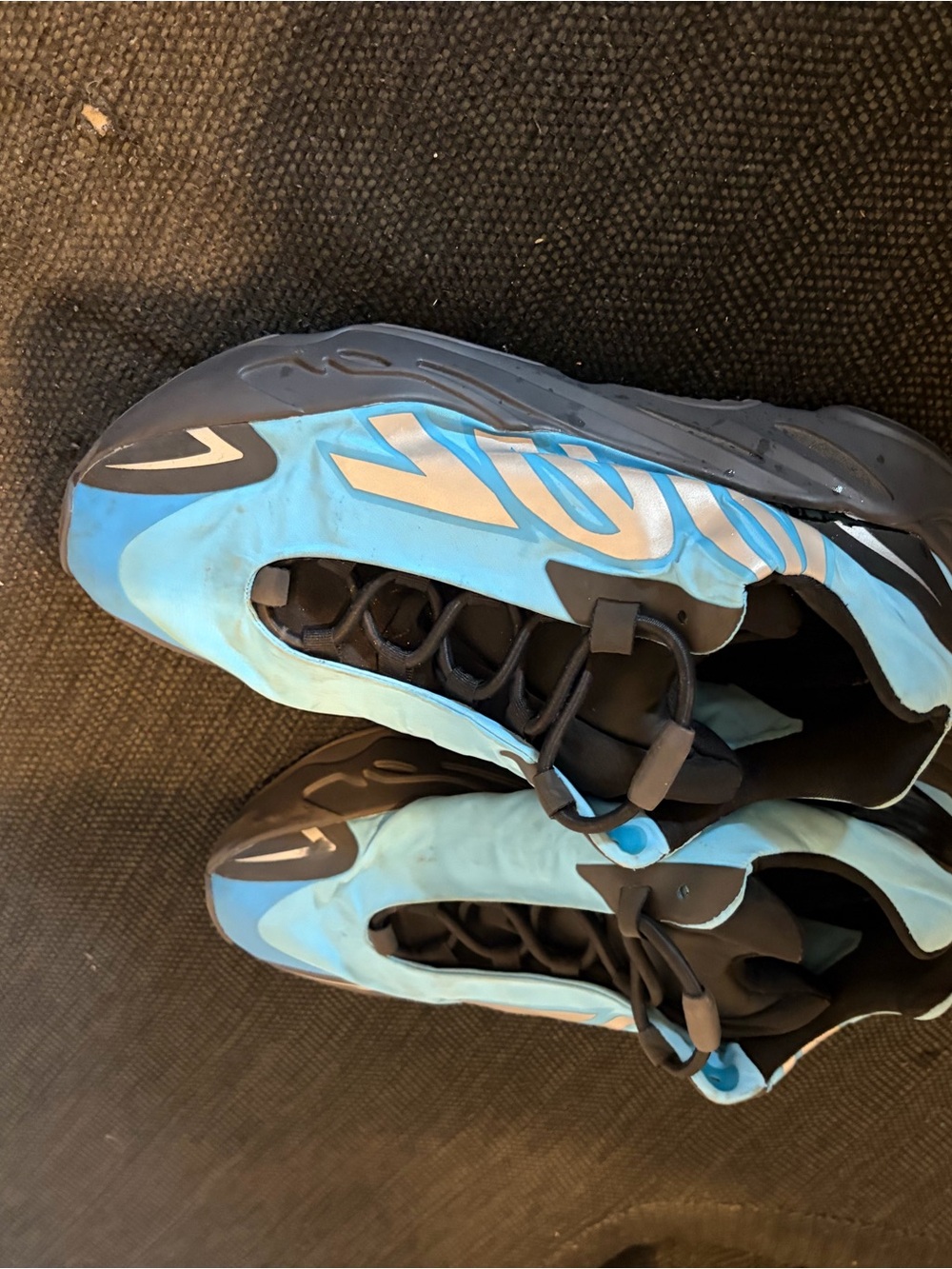 Yeezy Men's Sky Blue and Black Low-Top Sneakers